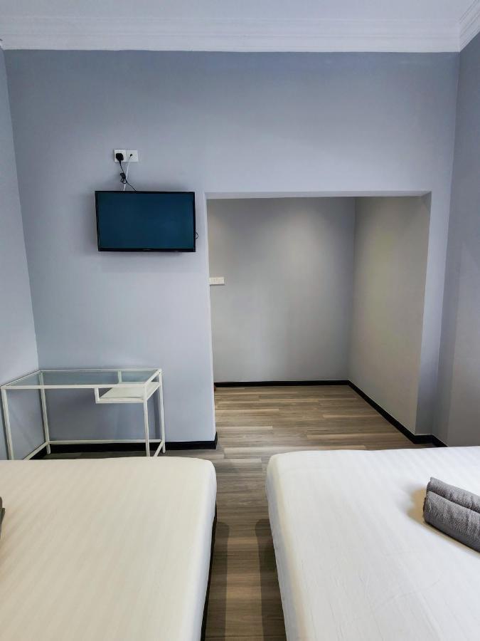 Gurney Coast Guest House By Sky Hive George Town Exterior foto